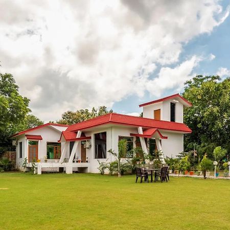 Stone Bridge Villa คูร์เคาน์ ภายนอก รูปภาพ